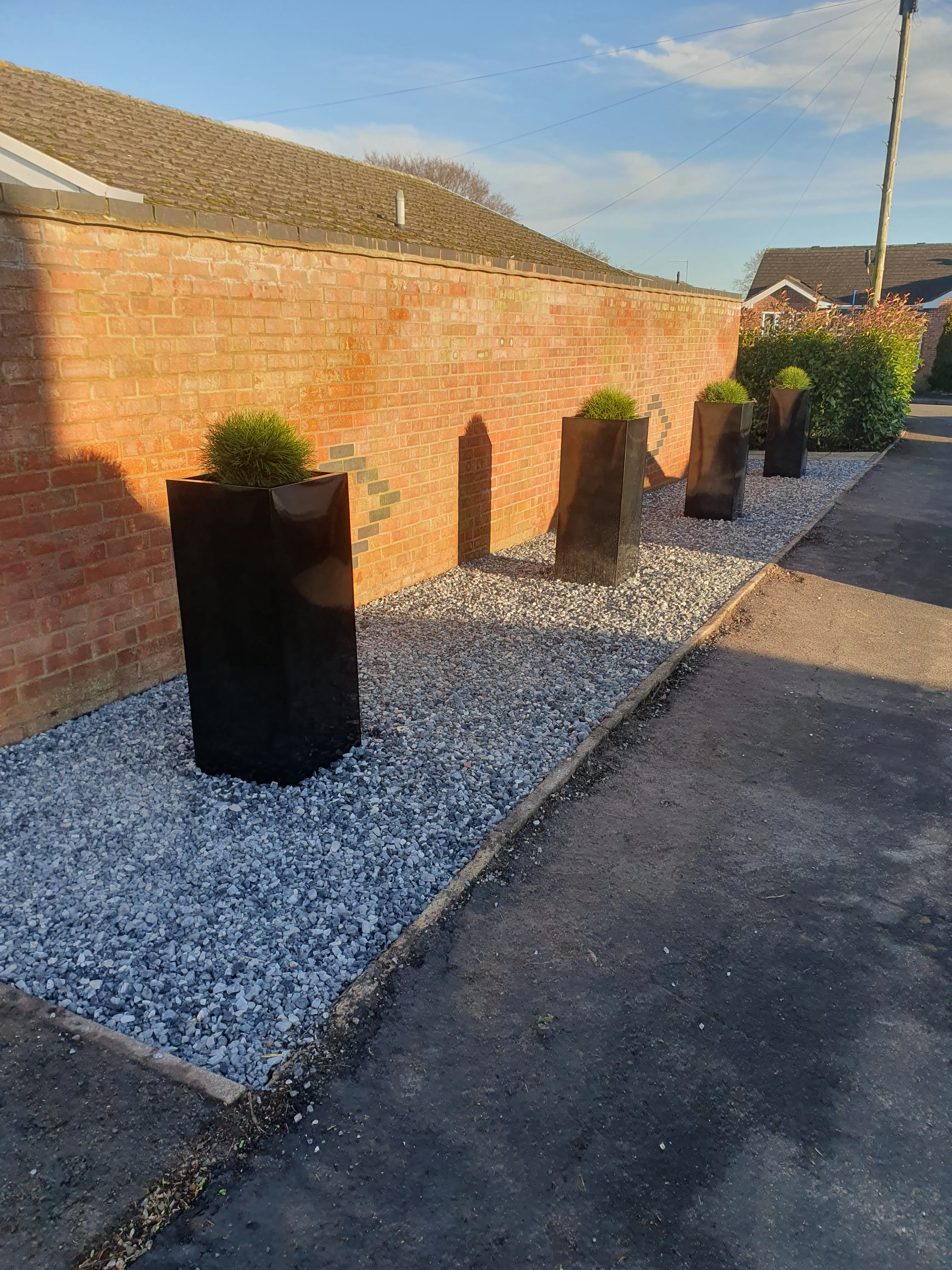 20mm Polar Black Ice Chippings - Image 4