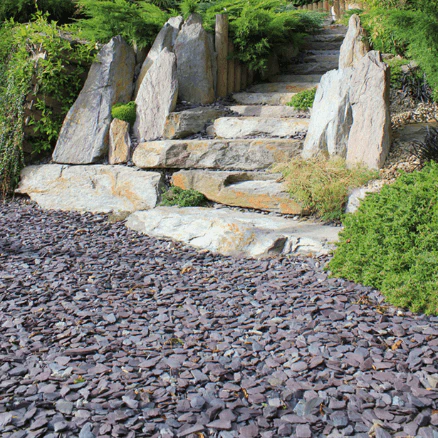 40mm Plum Slate Chippings - Image 4