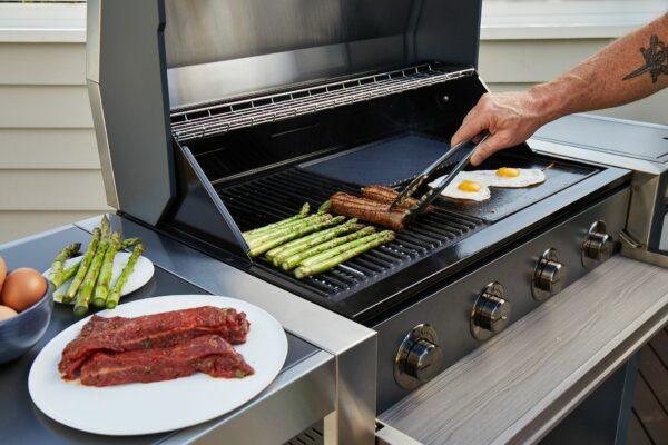 BeefEater 1200E Series 5 Burner BBQ & Trolley - Image 5