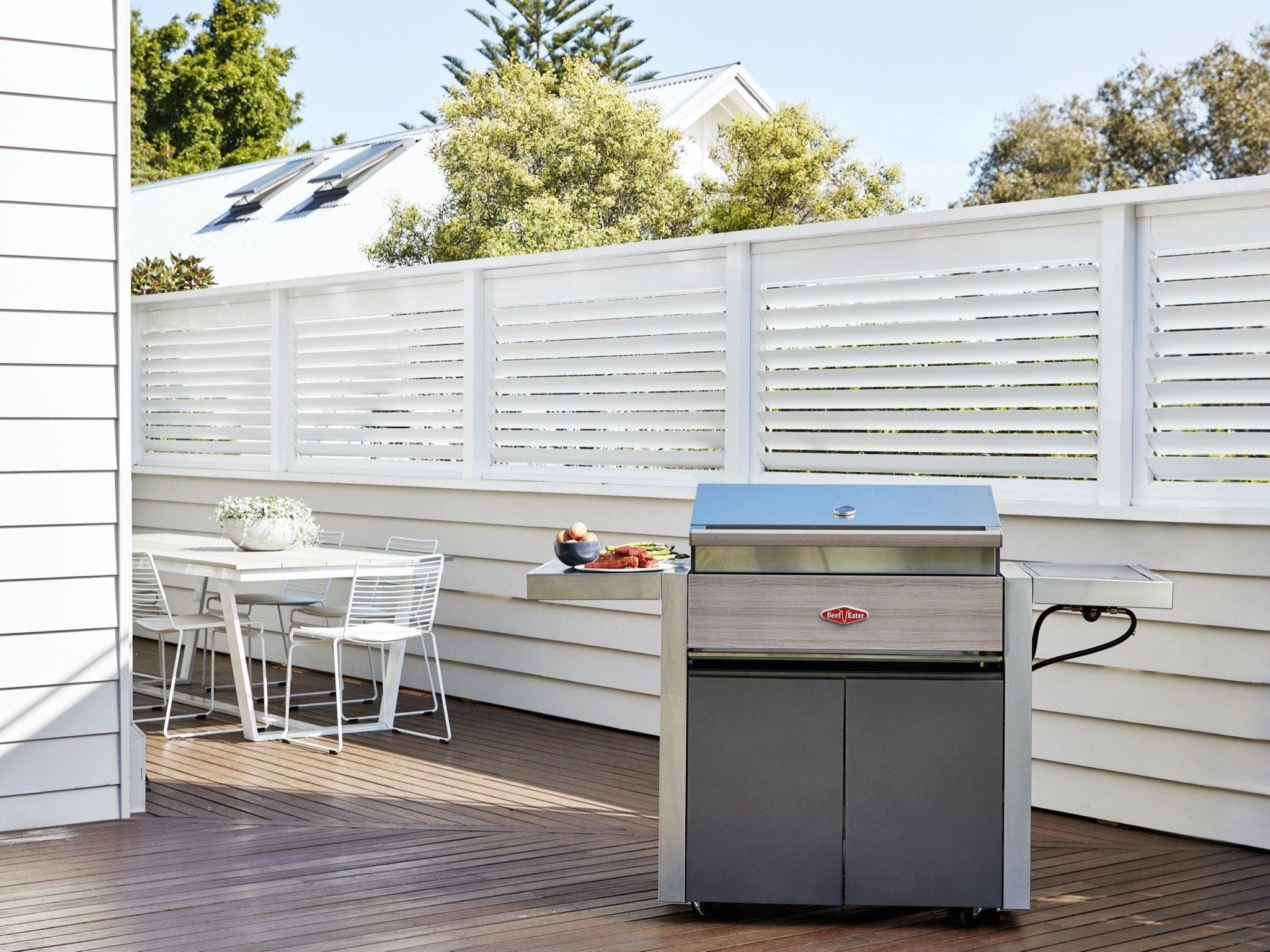 BeefEater 1500 Series 3 Burner BBQ & Trolley - Image 6